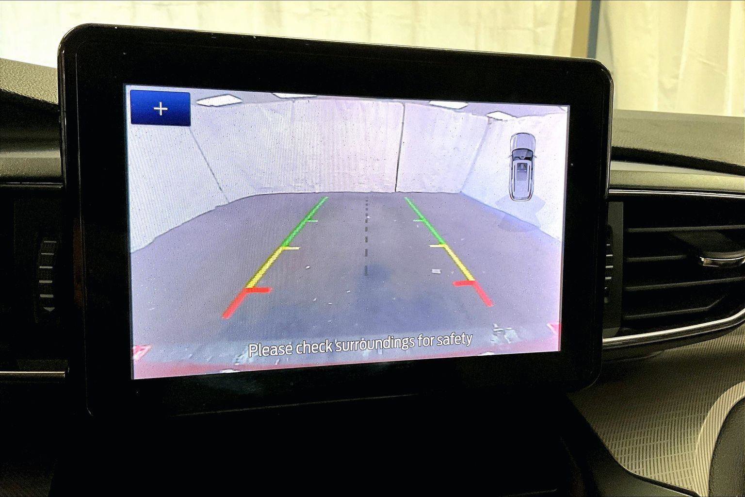 Certified 2020 Ford Explorer XLT w/ Equipment Group 202A image 20