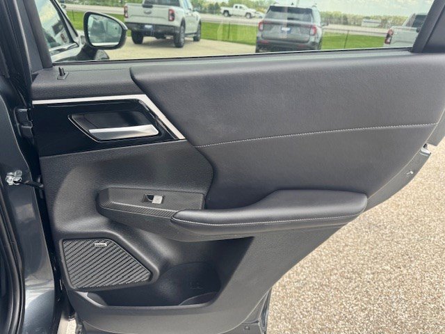 Used 2025 Mitsubishi Outlander SE AWD/4WD image 33