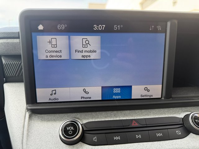 Certified 2022 Ford Maverick XLT w/ XLT Luxury Package image 28