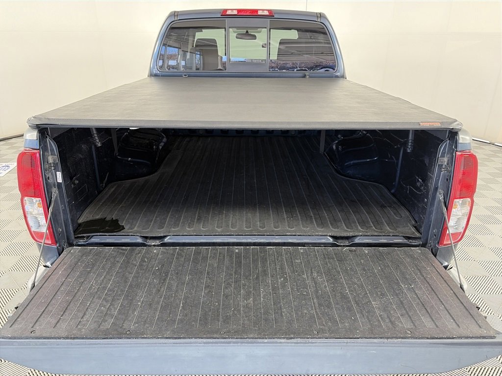 Used 2019 Nissan Frontier SV image 25