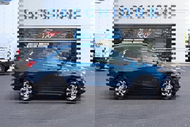 Used 2021 Chevrolet Equinox LT image 2