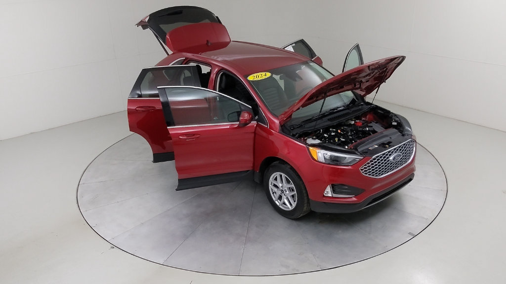 Certified 2024 Ford Edge SEL w/ Convenience Package AWD/4WD image 44