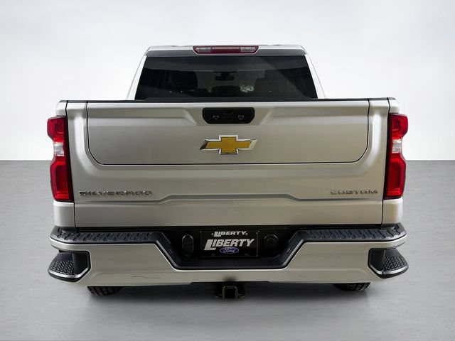 Used 2022 Chevrolet Silverado 1500 Limited Custom AWD/4WD image 4