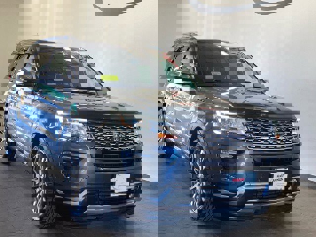 Certified 2019 Ford Explorer Platinum image 2