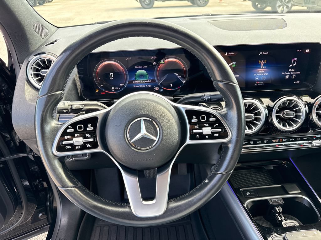 Used 2023 Mercedes-Benz GLA 250 4MATIC image 13
