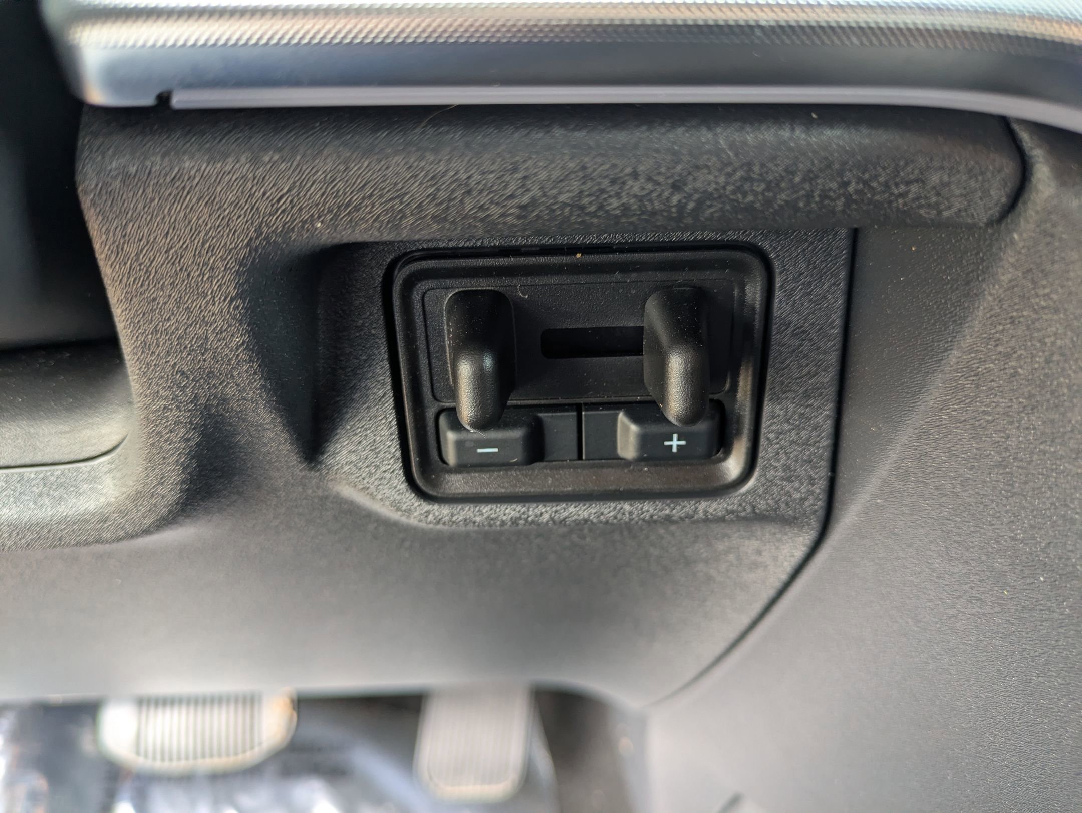 Certified 2025 Ford Expedition Tremor image 21