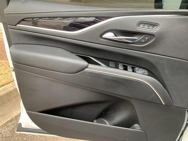 Used 2022 Cadillac Escalade Sport w/ Touring Package image 9