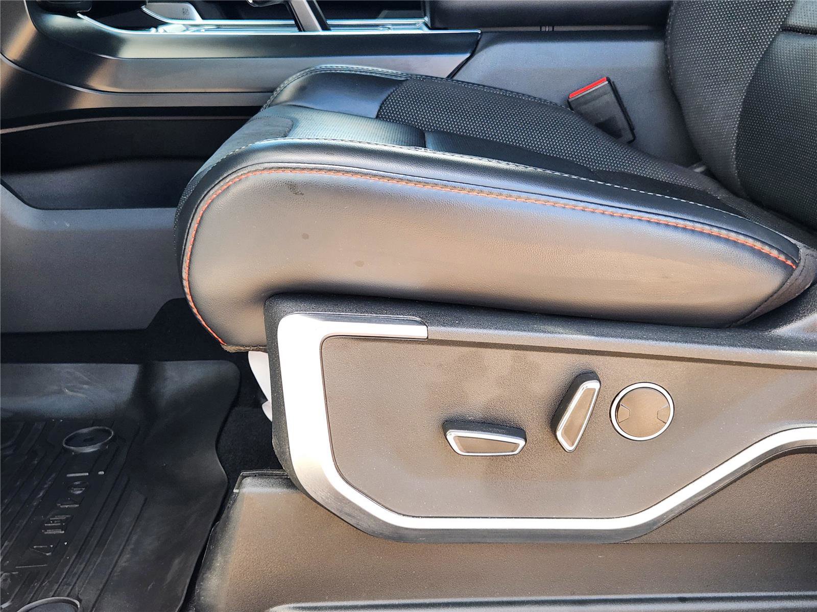 Certified 2024 Ford F150 Raptor image 24