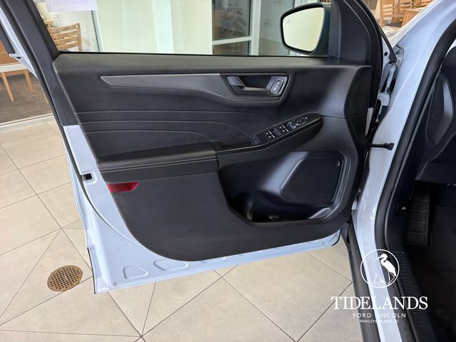 Certified 2026 Ford Escape Active FWD image 13