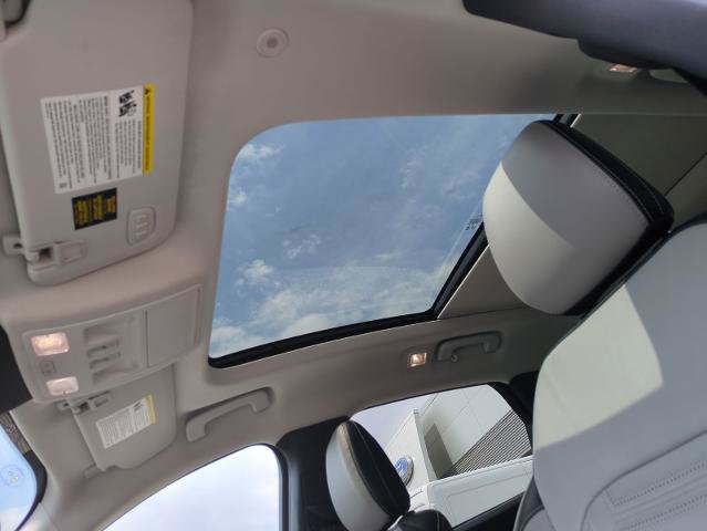 Certified 2023 Ford Escape Platinum w/ Premium Technology Package AWD/4WD image 19