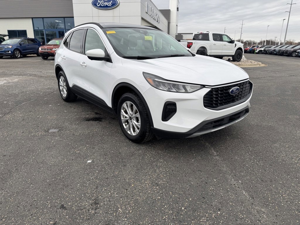 Certified 2023 Ford Escape Active w/ Tech Pack #2 image 7