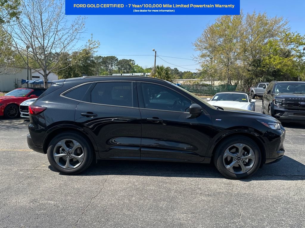 Certified 2024 Ford Escape ST-Line w/ Tech Pack #1 FWD image 2
