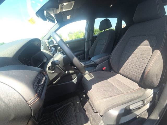 Used 2025 Honda HR-V Sport image 22