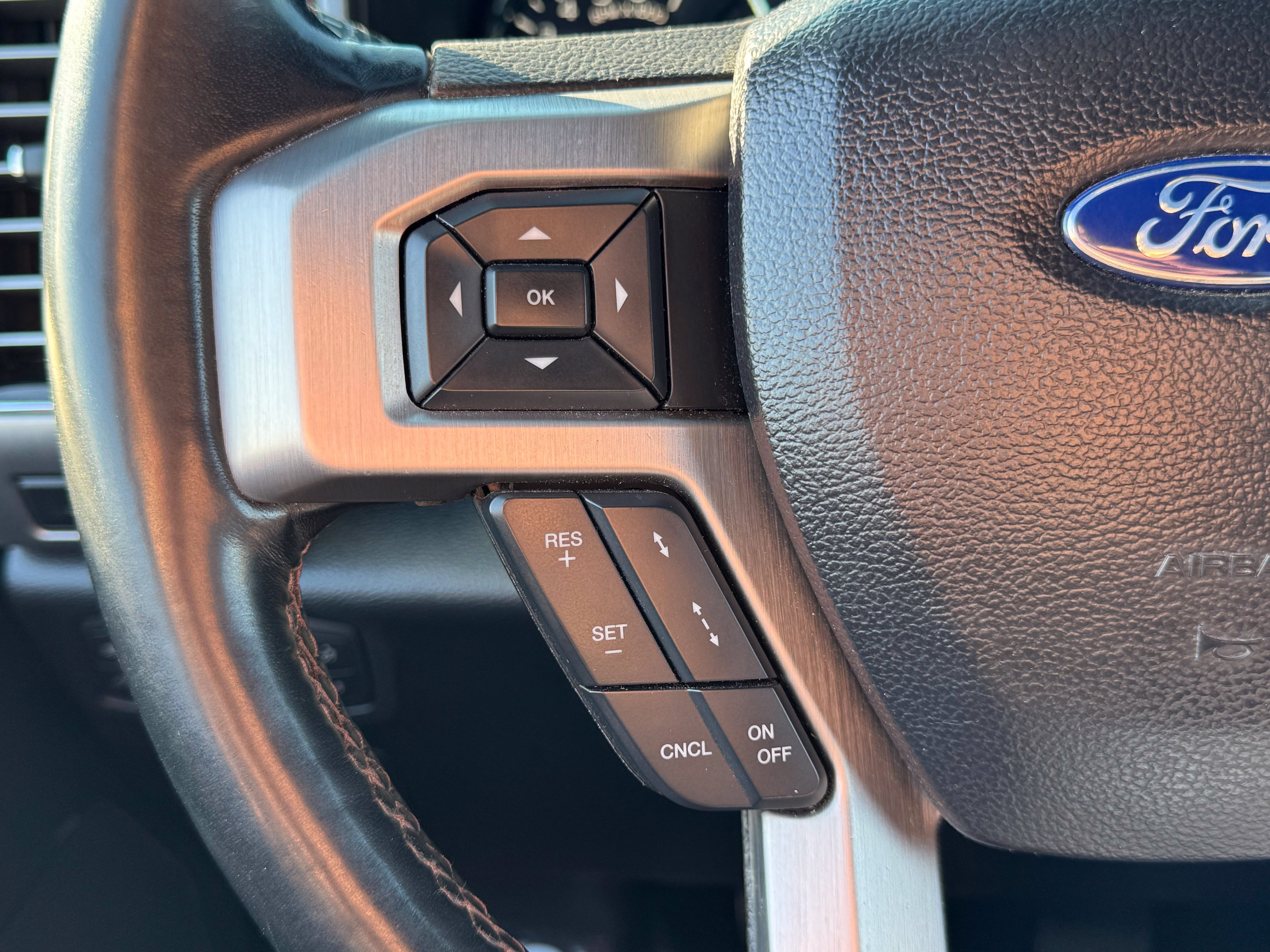 Certified 2019 Ford F150 Platinum w/ Equipment Group 701A Luxury AWD/4WD image 49