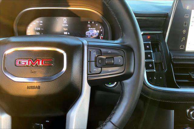 Used 2023 GMC Yukon XL SLT w/ SLT Premium Package image 25