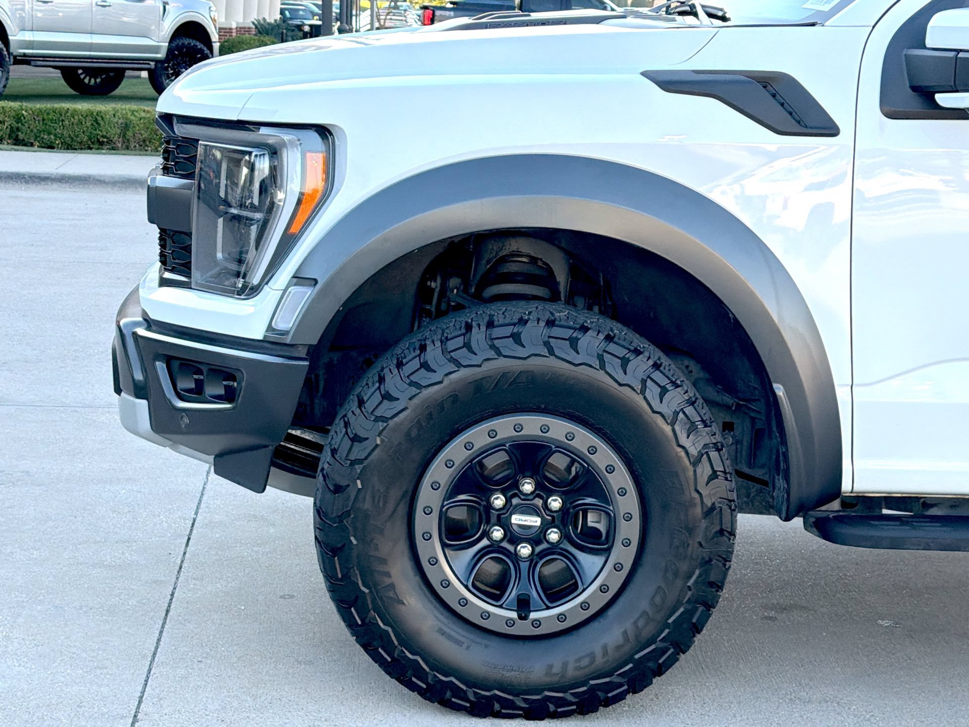 Certified 2023 Ford F150 Raptor w/ Raptor Carbon Fiber Package AWD/4WD image 10
