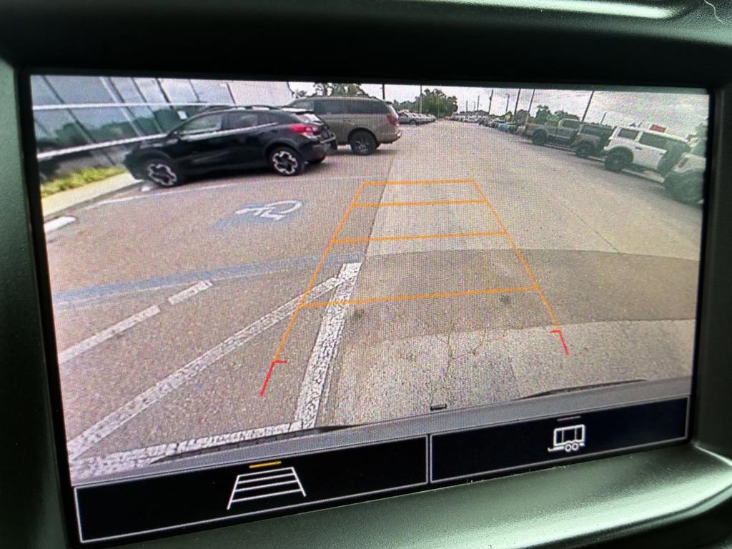 Used 2023 Chevrolet Silverado 1500 Custom image 10