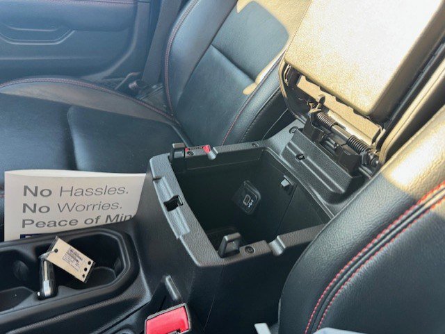 Used 2018 Jeep Wrangler Unlimited Rubicon w/ Dual Top Group image 22