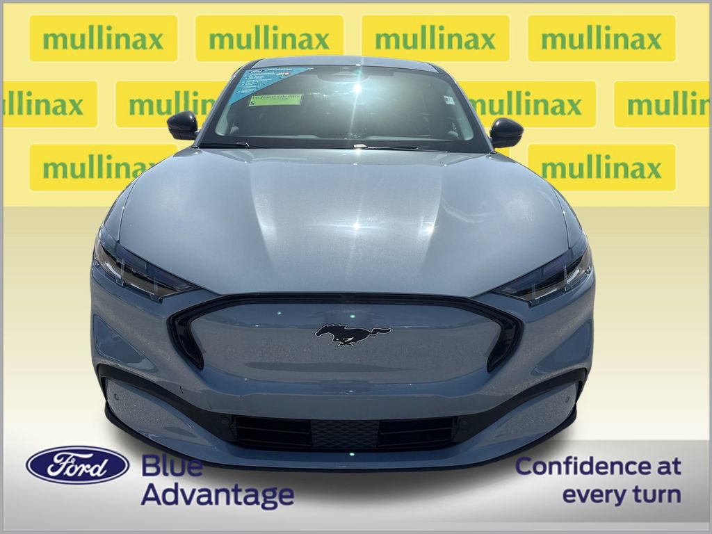 Certified 2025 Ford Mustang Mach-E Premium RWD image 11