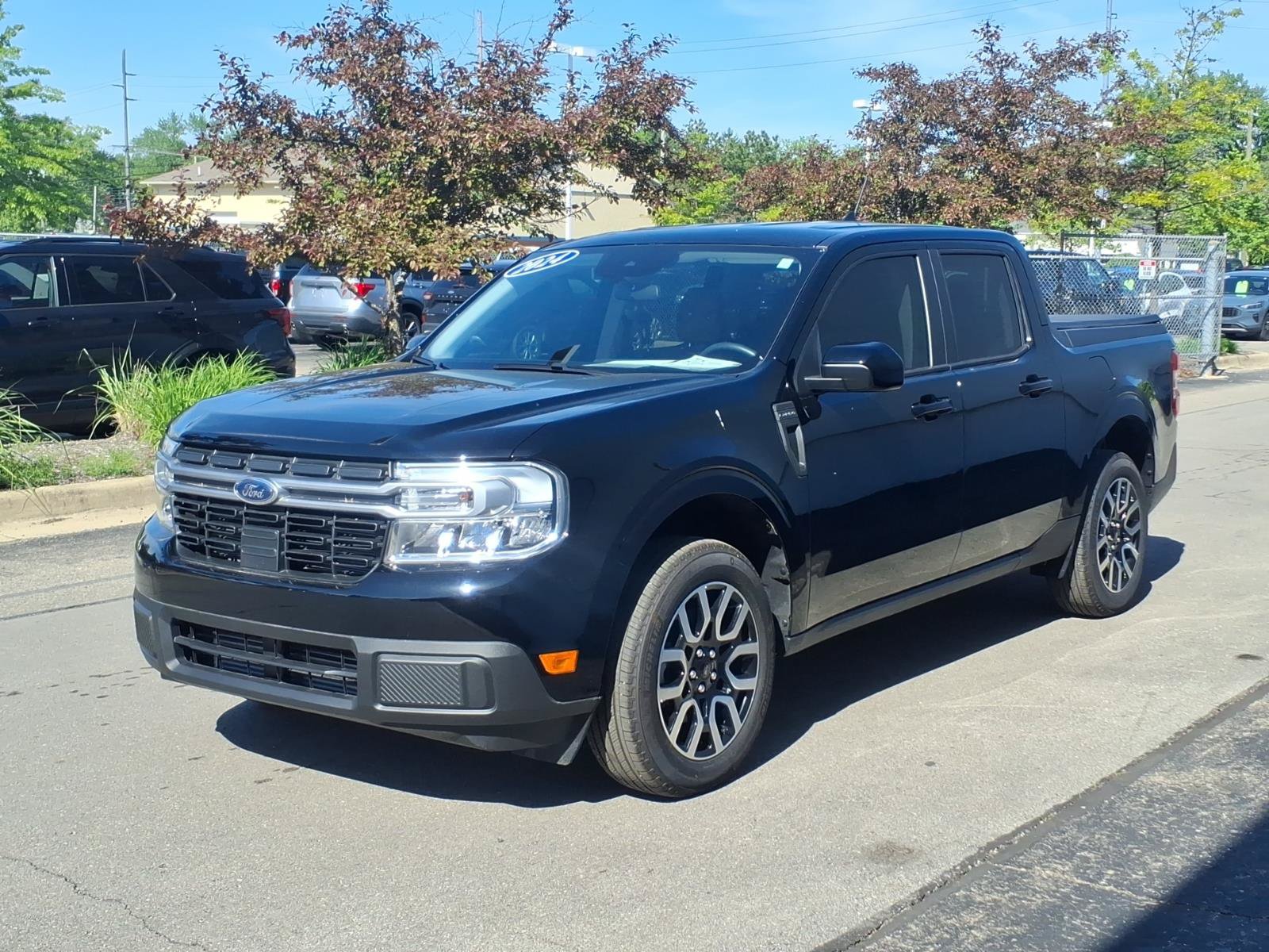 Certified 2024 Ford Maverick Lariat AWD/4WD image 3
