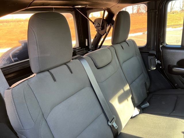 Used 2020 Jeep Wrangler Unlimited Sport S image 32