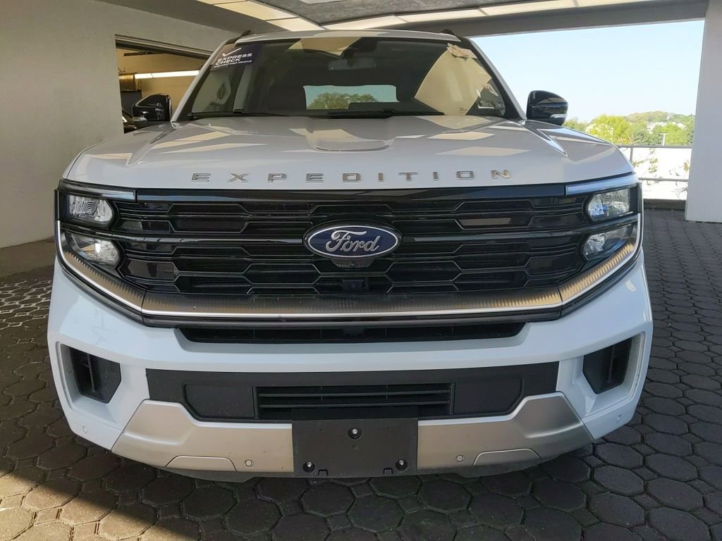 Certified 2025 Ford Expedition Platinum AWD/4WD video 2
