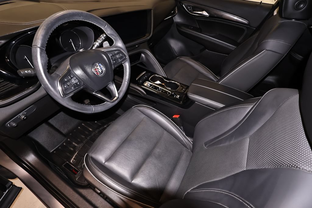 Used 2021 Buick Envision Essence FWD image 31