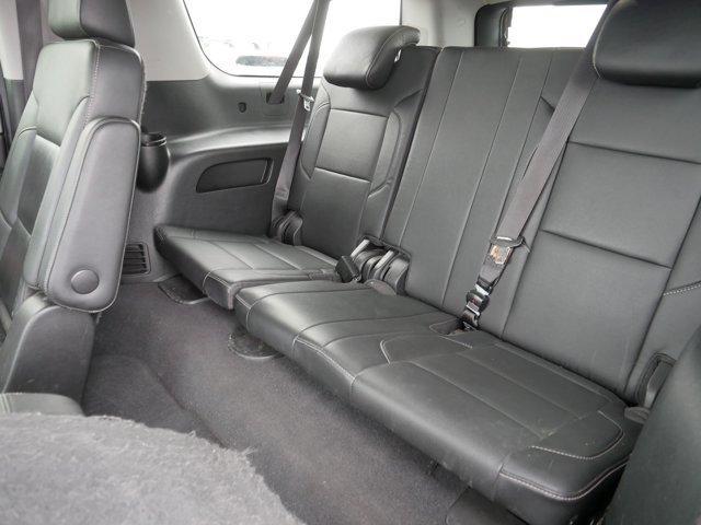 Used 2020 Chevrolet Suburban Premier image 17