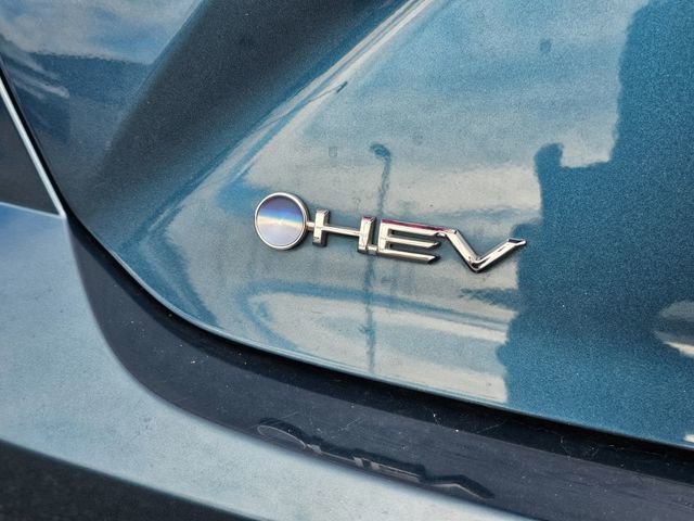 Used 2025 Toyota Camry LE image 30