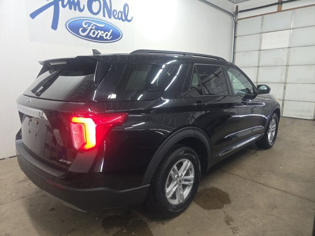 Certified 2024 Ford Explorer XLT w/ Equipment Group 202A AWD/4WD image 10