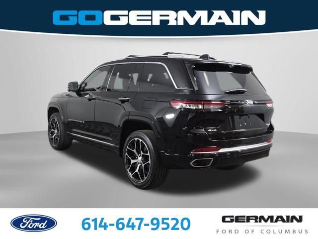 Used 2022 Jeep Grand Cherokee Summit AWD/4WD image 12
