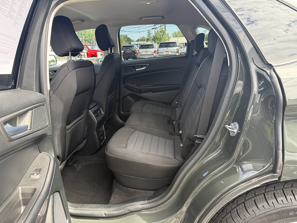 Certified 2022 Ford Edge SE AWD/4WD image 12