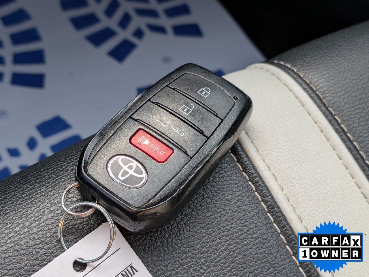 Used 2025 Toyota Camry SE FWD image 30
