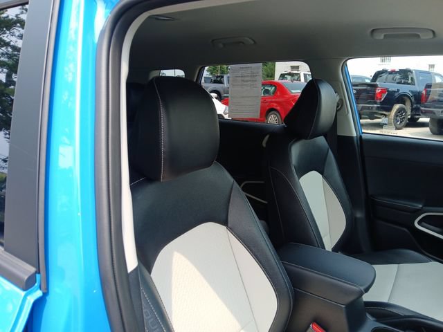 Used 2023 Kia Soul GT-Line FWD image 48