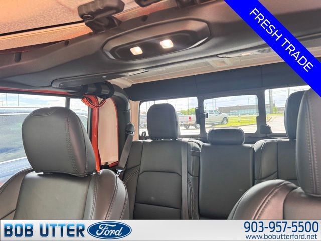 Used 2025 Jeep Gladiator Sport AWD/4WD image 9