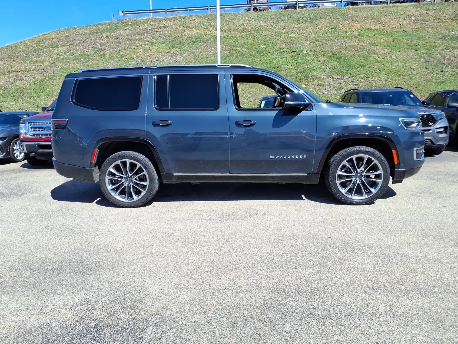 Used 2024 Jeep Wagoneer Series III w/ Premium Group I video 2