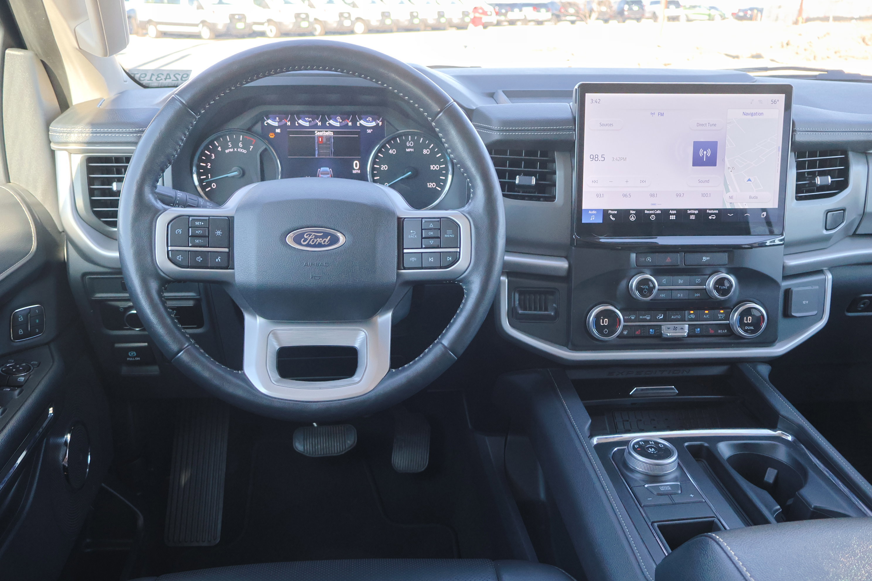 Certified 2024 Ford Expedition Max XLT image 27