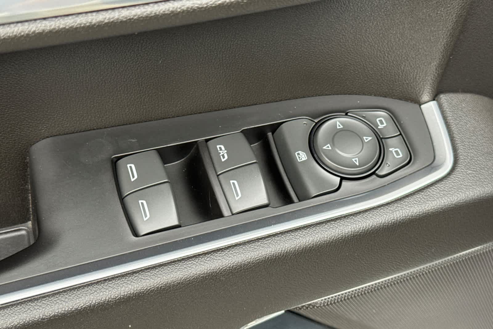Used 2022 Chevrolet Silverado 1500 RST AWD/4WD image 13