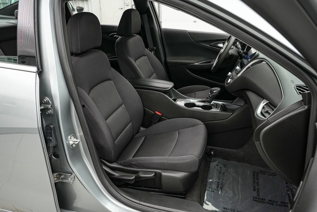 Used 2024 Chevrolet Malibu LT image 20