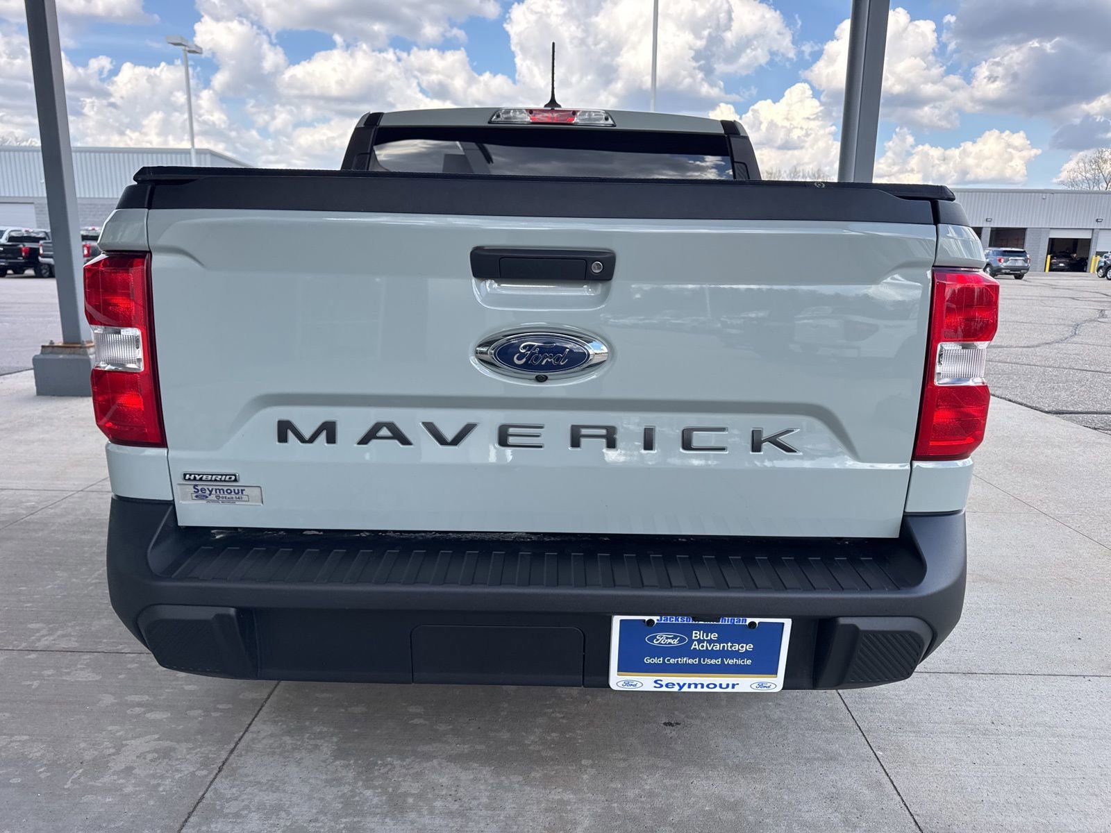 Certified 2023 Ford Maverick XLT FWD image 3