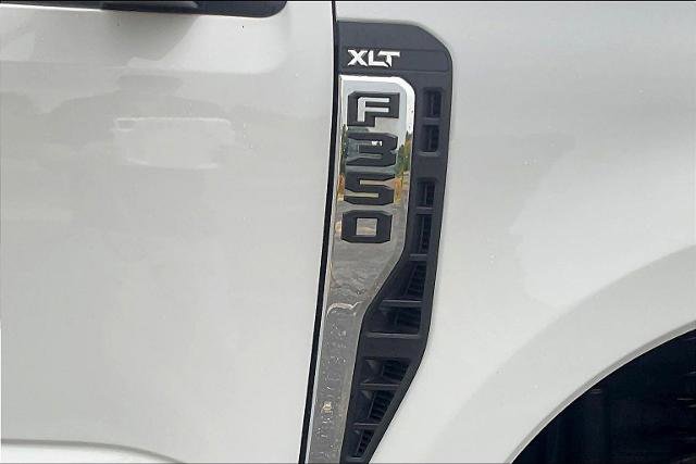 Certified 2024 Ford F350 XLT image 9