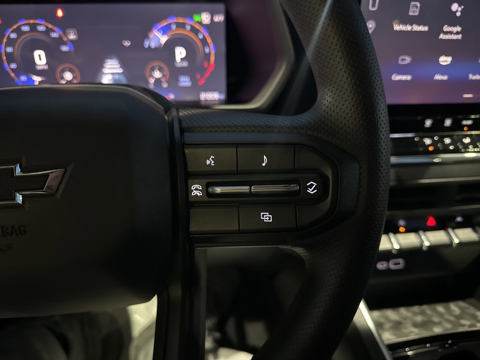 Used 2024 Chevrolet Colorado Trail Boss w/ Advanced Trailering Package image 30