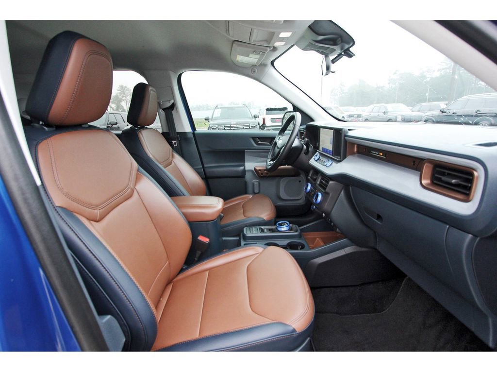 Certified 2024 Ford Maverick Lariat FWD image 29