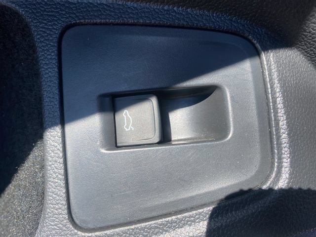 Used 2022 Volkswagen Tiguan SE AWD/4WD image 17