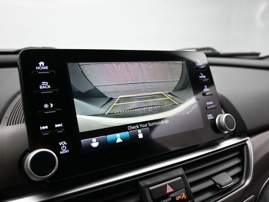 Used 2018 Honda Accord Sport image 13