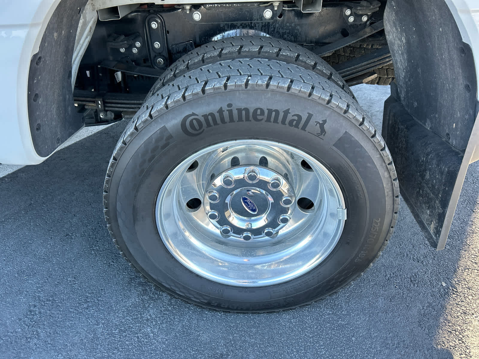 Certified 2025 Ford F450 Lariat w/ FX4 Off-Road Package image 13