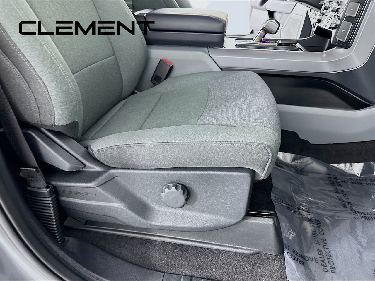 Certified 2024 Ford F150 Lightning XLT w/ Max Trailer Tow Package image 32