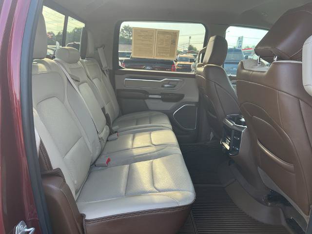 Used 2019 RAM 1500 Laramie AWD/4WD image 17