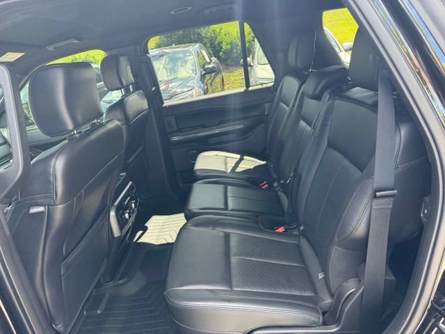 Certified 2019 Ford Expedition XLT w/ Equipment Group 202A AWD/4WD image 12
