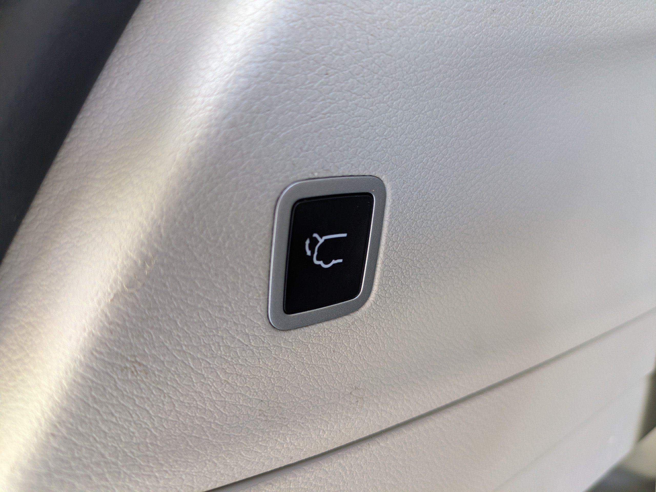 Used 2023 Chrysler Pacifica Touring-L FWD image 14